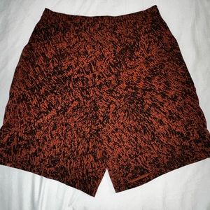 Lululemon - Men’s Pace Breaker 9” Short - Tiger Orange Camo